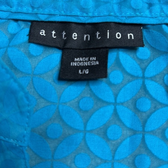 ATTENTION Semi Sheer Short Sleeve Button Down Blouse in Blue Size Large - Picture 7 of 8